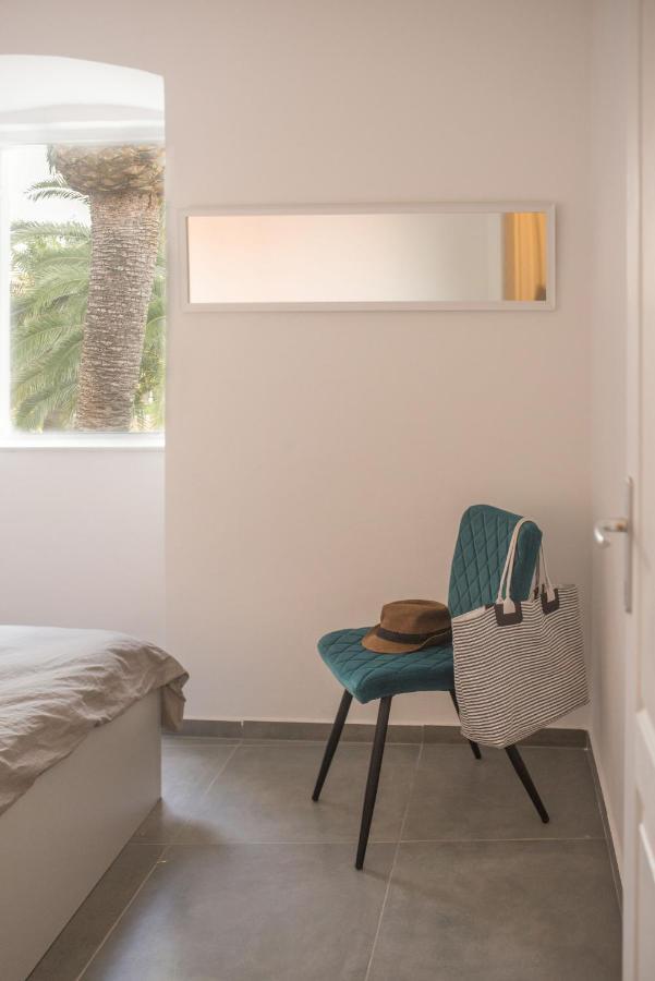 Apartmani Stones Sutivan I Экстерьер фото